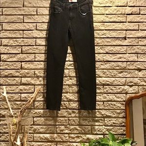 Levi’s Black Skinny